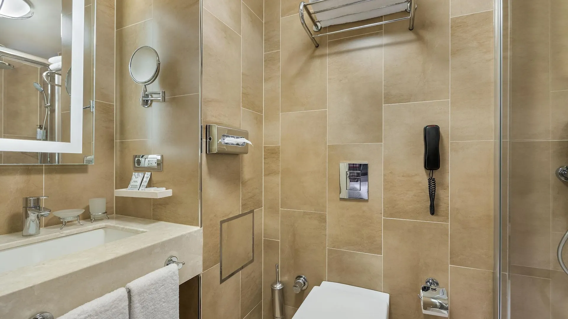 Titanic Comfort Sisli Istanbul 3*,
