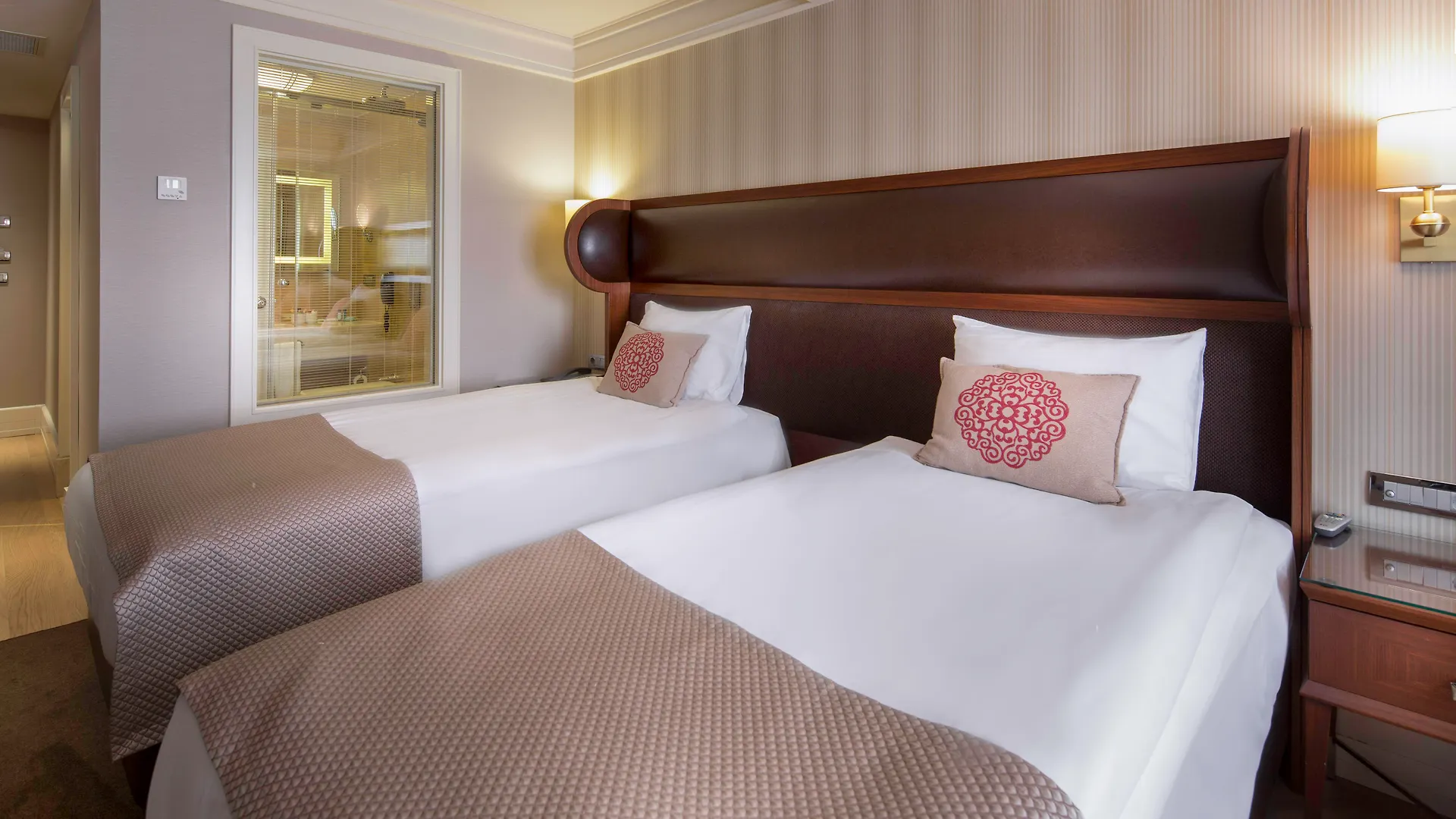 Hotel Titanic Comfort Sisli Istanbul