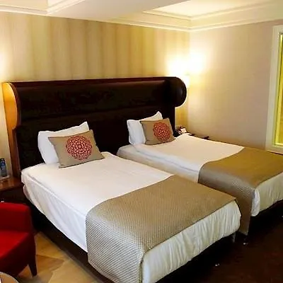 Titanic Comfort Sisli Istanbul 3*,