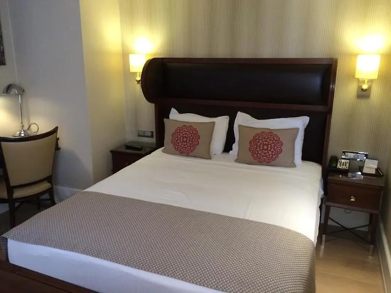 Titanic Comfort Sisli Стамбул Отель