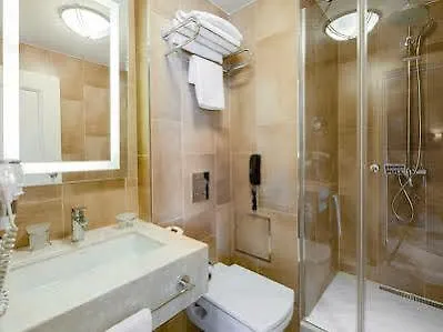 Titanic Comfort Sisli Стамбул 3*,